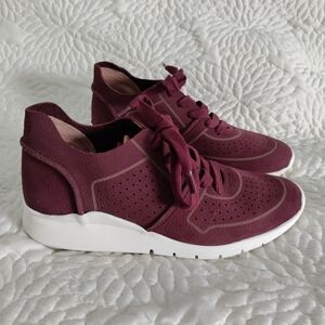 Gentle Souls Elira Lace Up Runners Women's 5.5 M